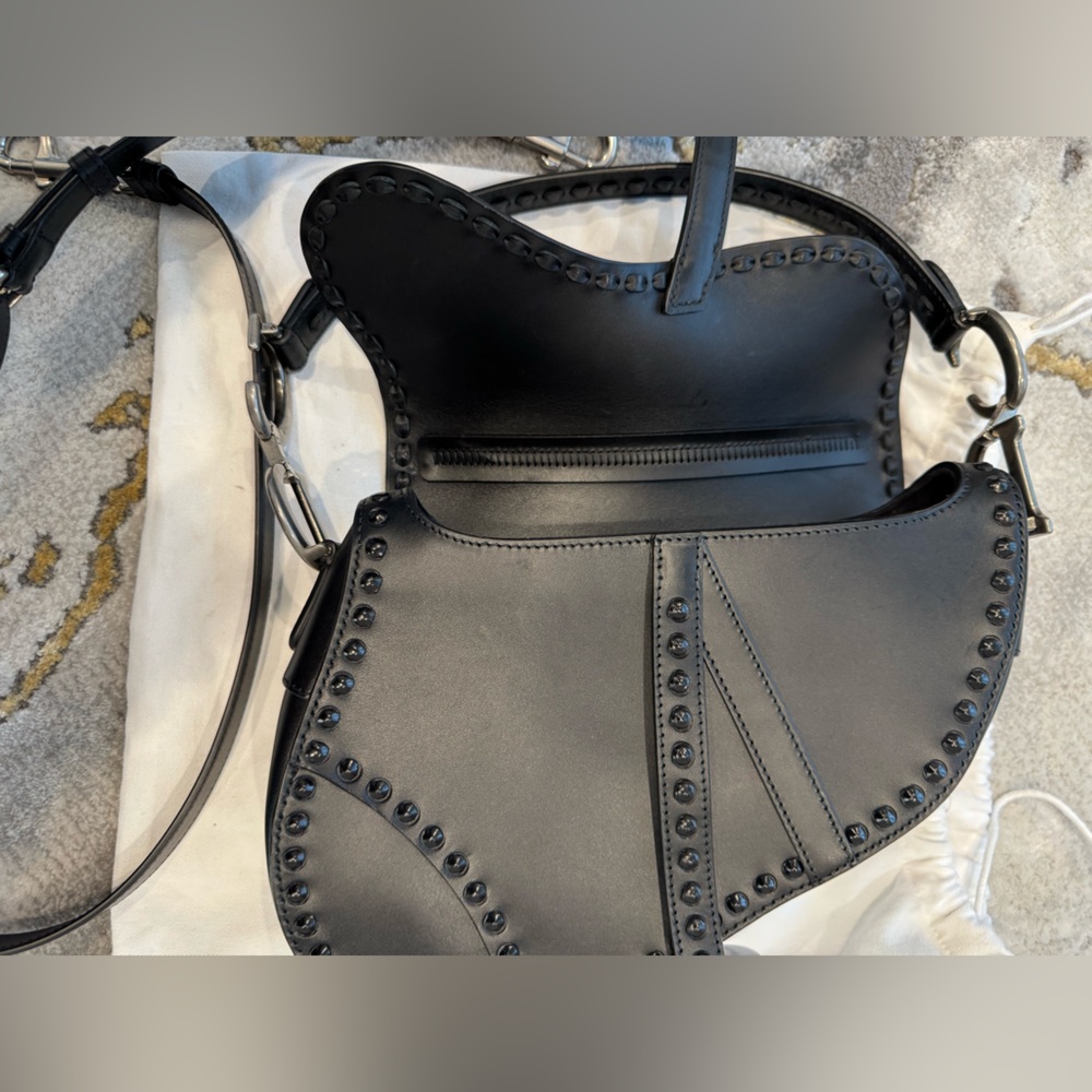 Dior RARE LIMITED EDITION Saddle Bag Studded Black Leather - Picture 12 of 15